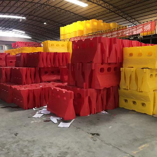 交通設(shè)施水馬廠建筑道路建公路安全文明施工隔離防撞塑料路障路攔