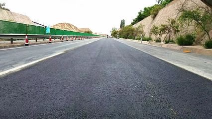 G6京藏高速公路劉白段路面養護工程6月底全部完工